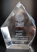 Business Award for PADI CD Ulf Mayer